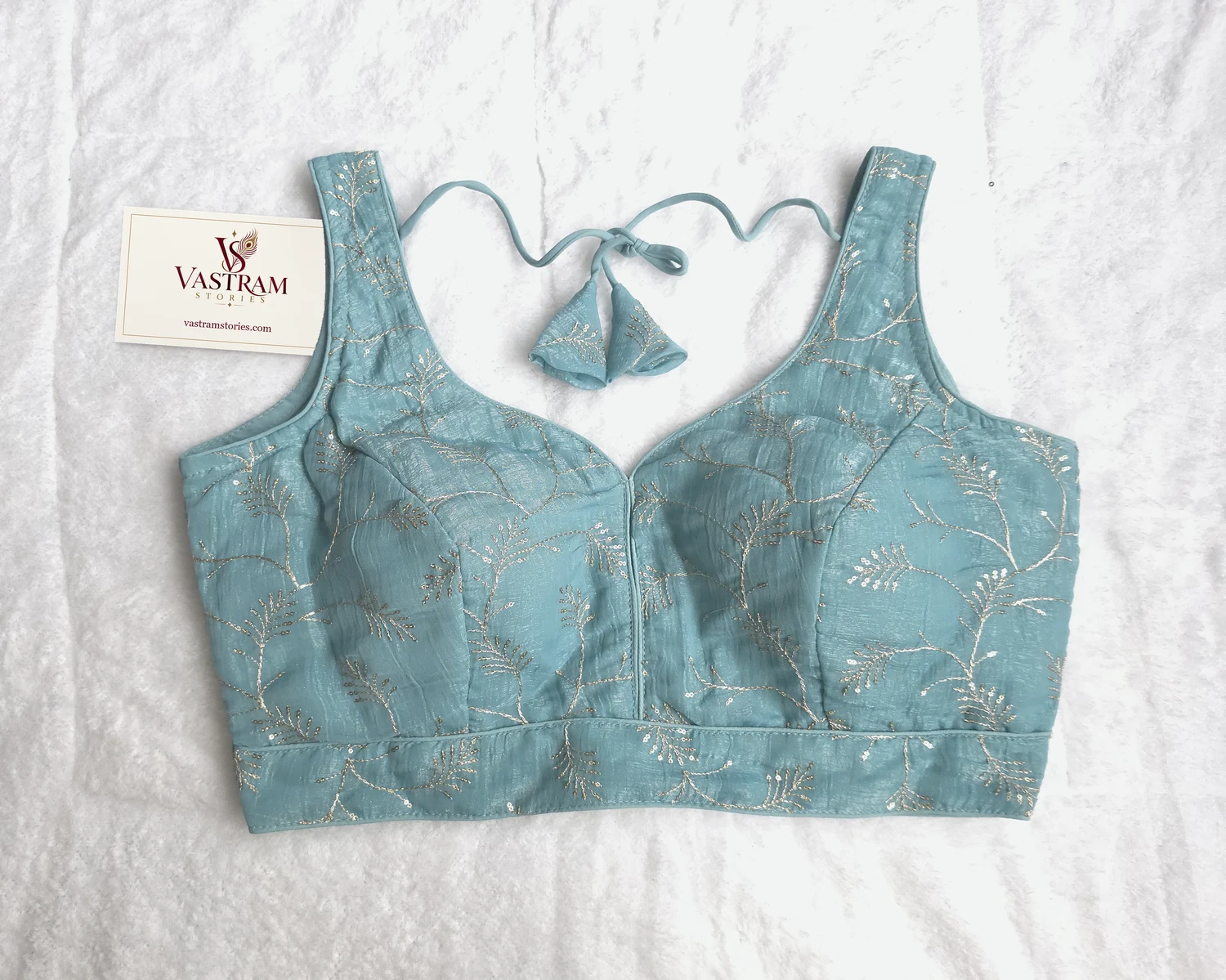 Aarzoo Blue Blouse, front view