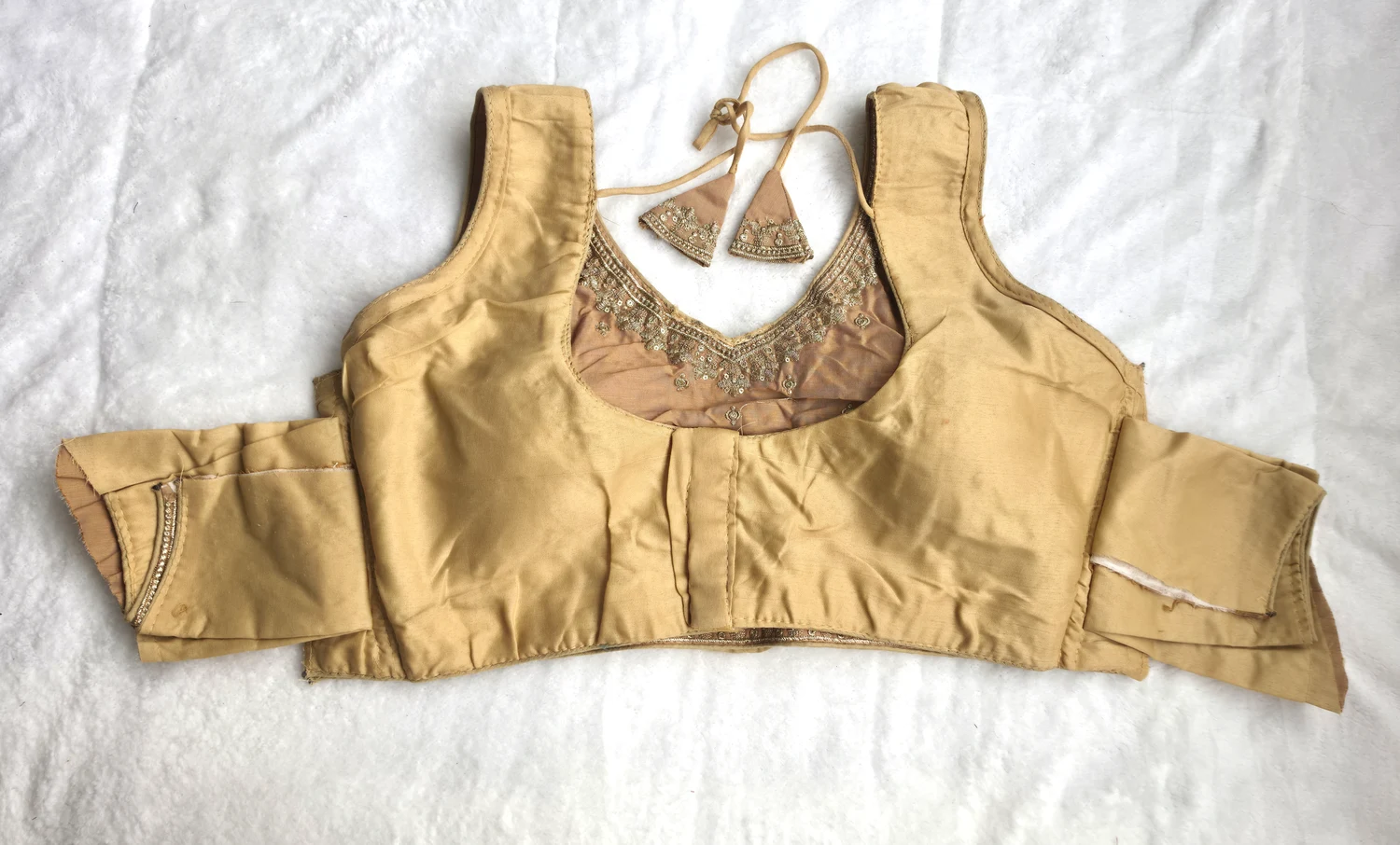 Sitara Golden Celebration Blouse, sleeves view